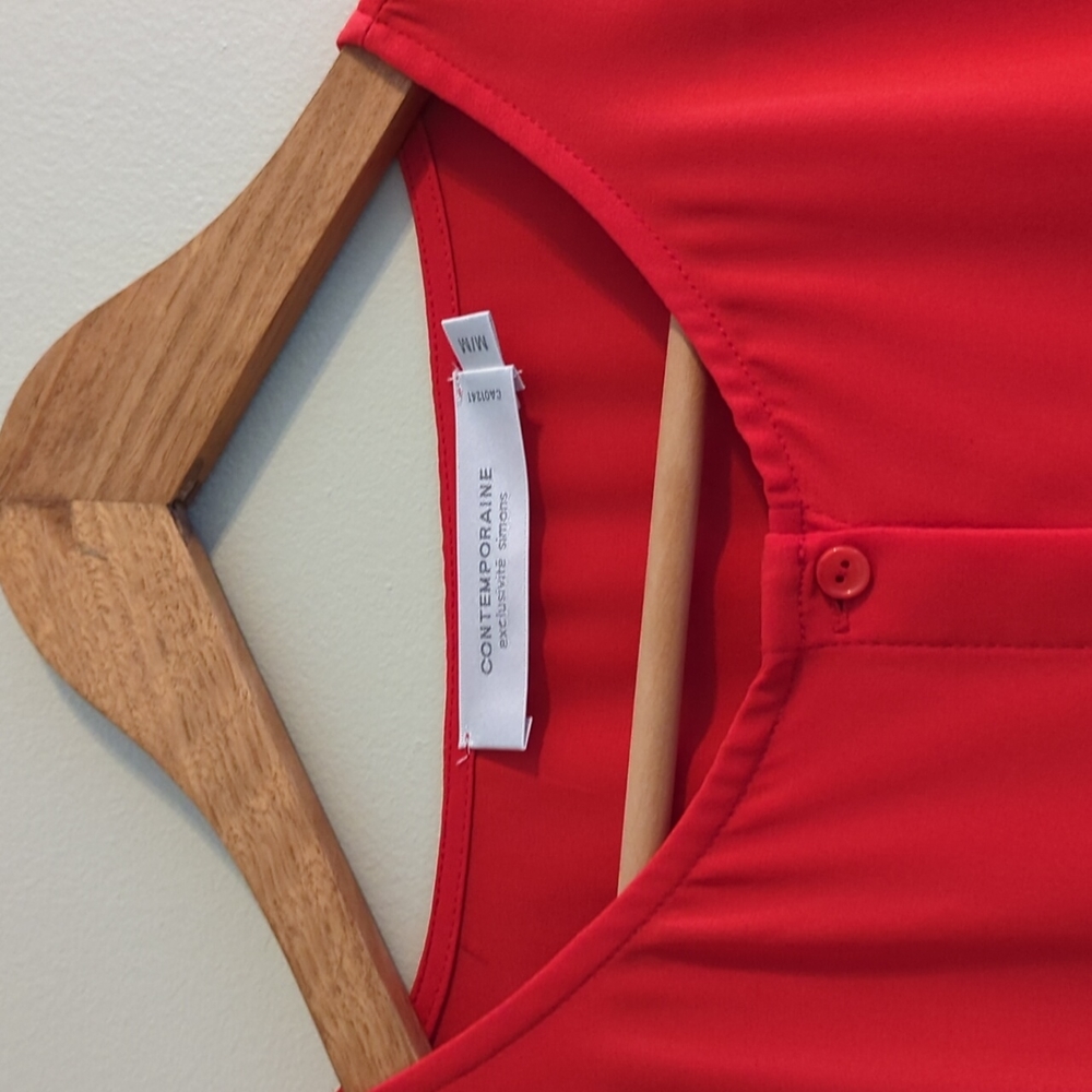 Red Tunic - Picture 3 of 3
